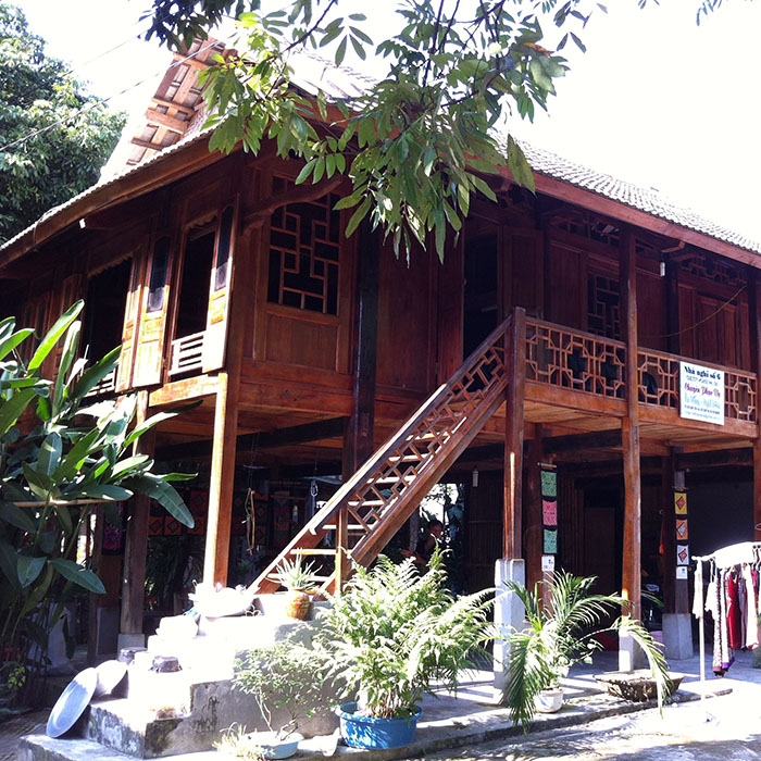 Nha San Mai Chau Nha San Mai Chau