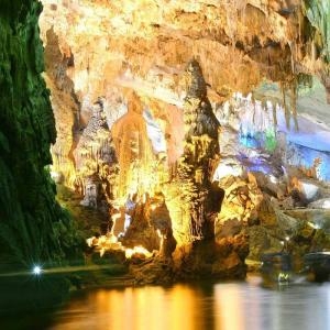 Vinh Moc Tunnels & Phong Nha Tour - Vinh Moc Tunnels & Phong Nha Tour, Vietnam