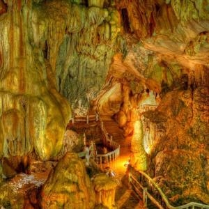 Day 12 – Vang Vieng - Vientiane