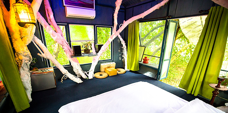 Lush Garden Studio & Tree House