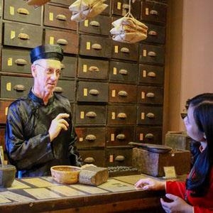 4 new things to do in Saigon - Vietnam, Vietnam travel, Tradition Medicine, Gold street, Saigon, Hochiminh, Vietnam Street art, What to do in Vietnam, What to do in Saigon