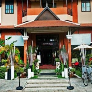 CLAREMONT HOTEL - CLAREMONT HOTEL, Living in Siem Reap, 3-star hotel