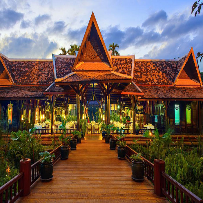 ANGKOR VILLAGE RESORT, Living in Siem Reap, 5-star hotel ANGKOR VILLAGE RESORT