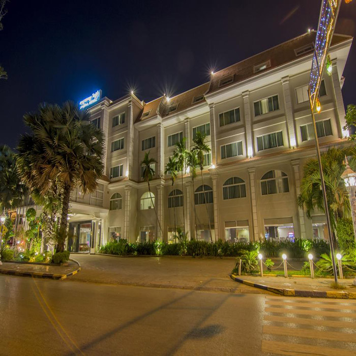 RIVIERA ANGKOR HOTEL, Living in Siem Reap, 4-star hotel RIVIERA ANGKOR HOTEL