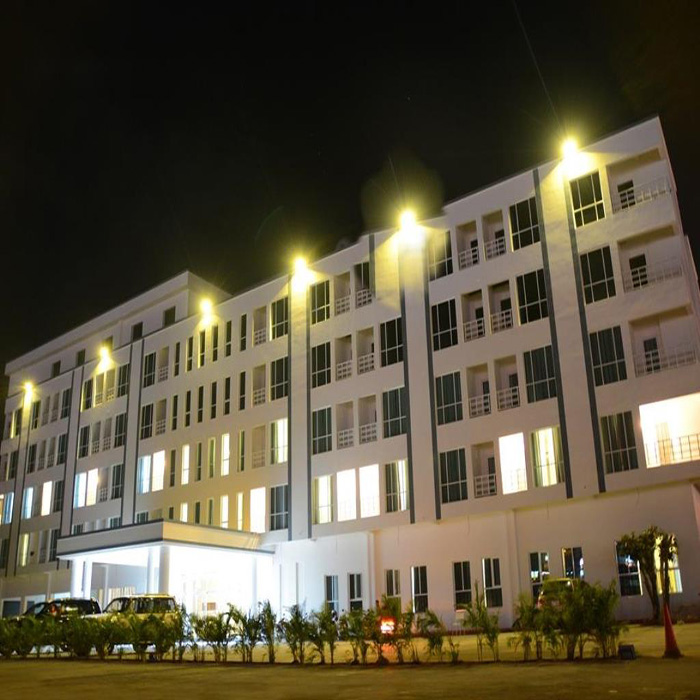 MOON JULIE HOTEL, Living in Shihanouk Ville, 4-star hotel MOON JULIE HOTEL