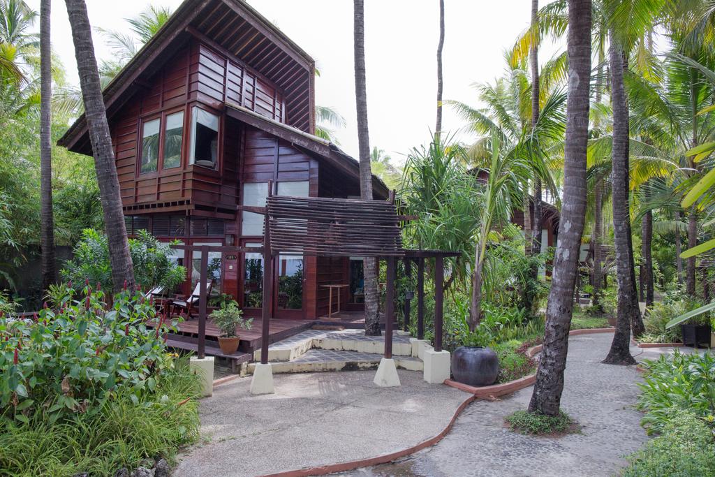 AMATA RESORT, Living in Ngapali Beach, 4-star hotel AMATA RESORT