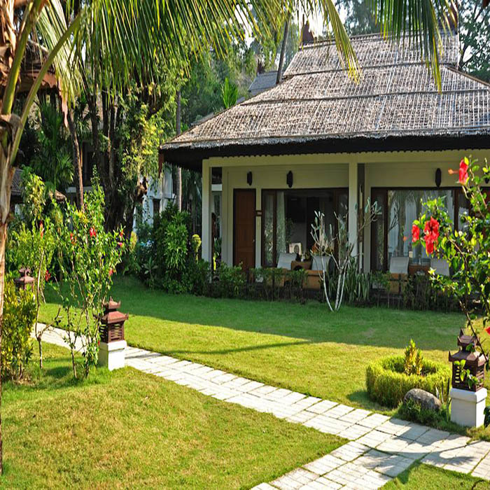 THANDE BEACH HOTEL, Living in Myanmar, Ngapali, 3-star hotel THANDE BEACH HOTEL