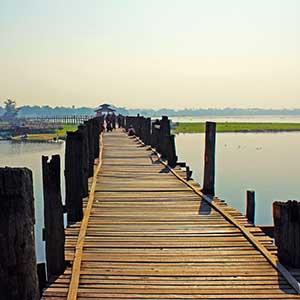 15143660032790_U-Bein-Bridge01.jpg