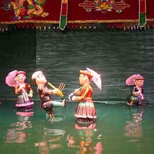 15143691952151_water_puppet001.jpg